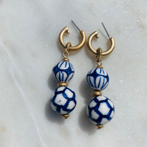 Je Ne Sais Quoi Earrings
